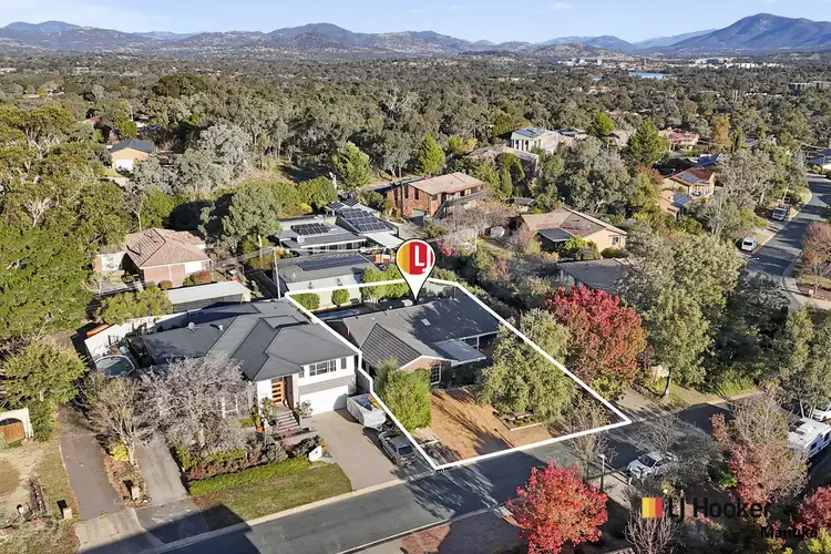 8 Shipard Place