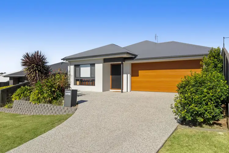 14 Dawn Drive, Glenvale QLD 4350
