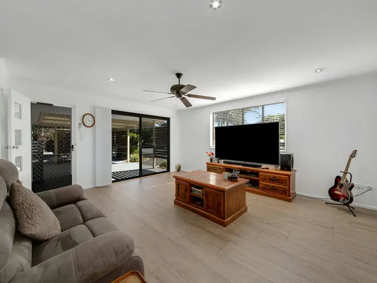 Fifth view of Homely house listing, 33 Silverton Drive, Tannum Sands QLD 4680