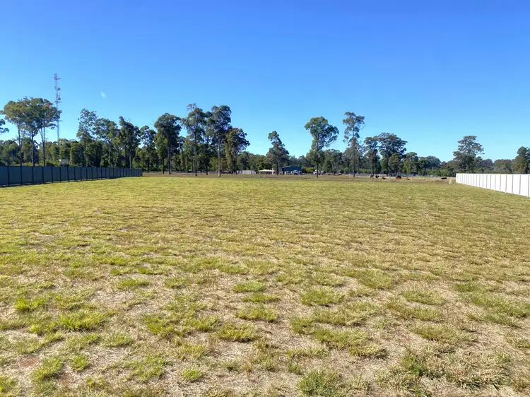 114-116 Premier Drive, Kingaroy QLD 4610