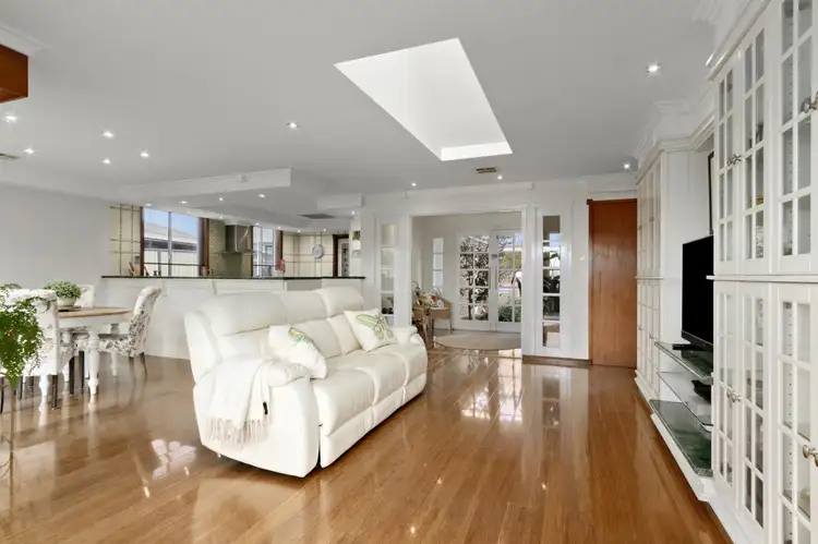 Fifth view of Homely house listing, 19 Hingston Close, Bonython ACT 2905