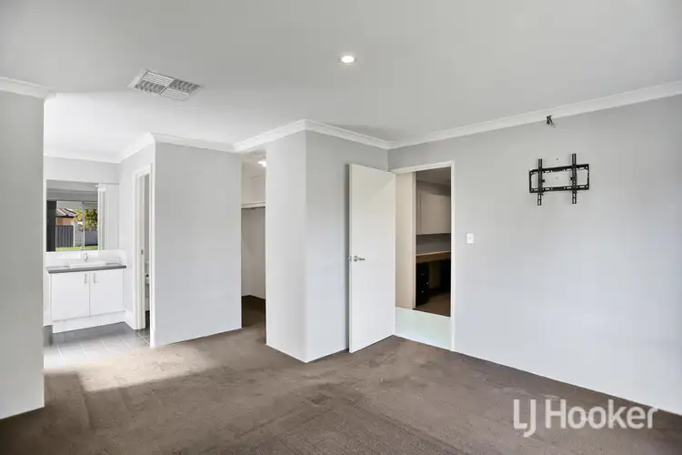 Sixth view of Homely house listing, 4 Canberra Close, Port Kennedy WA 6172