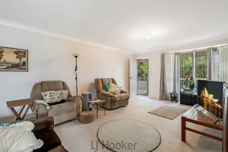 Fifth view of Homely villa listing, 5/10 High Street, Marmong Point NSW 2284