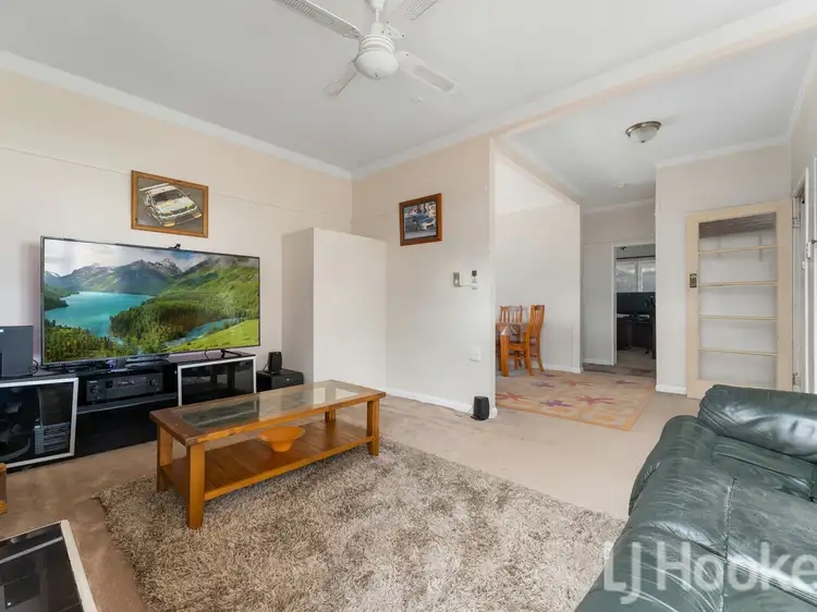 Sixth view of Homely house listing, 2 Hansard Place, West Bathurst NSW 2795