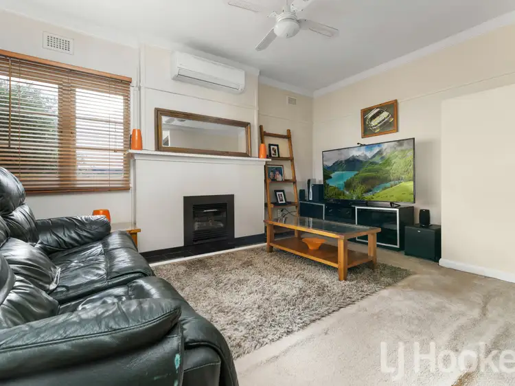 Seventh view of Homely house listing, 2 Hansard Place, West Bathurst NSW 2795