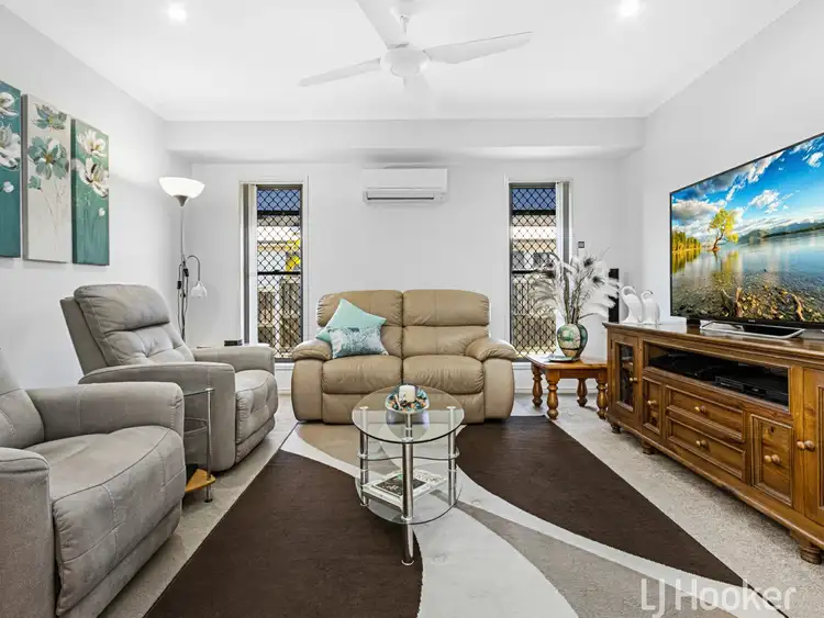 Second view of Homely house listing, 6 Bronte Place, Urraween QLD 4655
