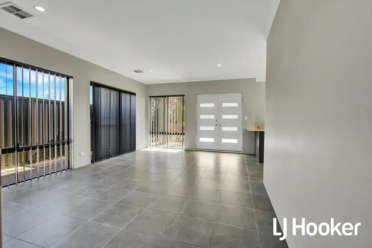 Sixth view of Homely house listing, 20 Dorney Esplanade, Champion Lakes WA 6111
