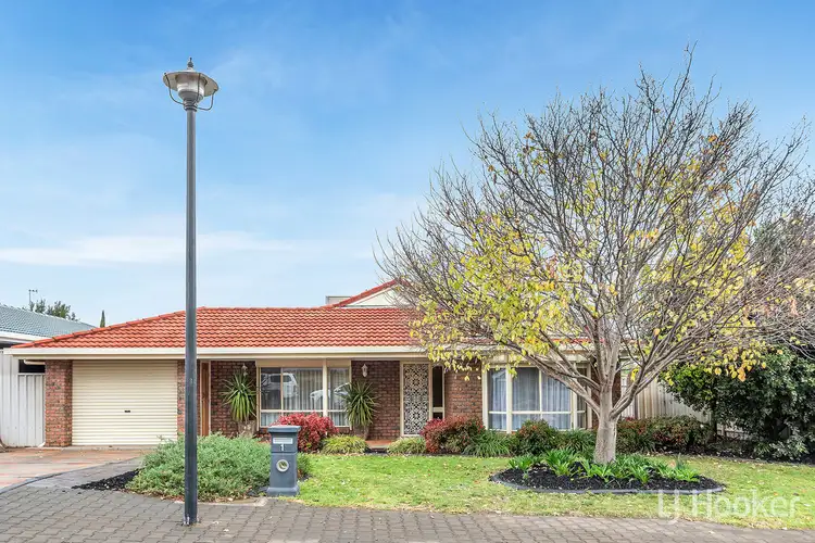 1 Taunton Crescent, Craigmore SA 5114