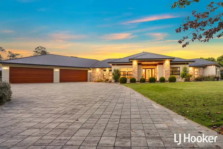 3 Fasolo Close, Lesmurdie WA 6076