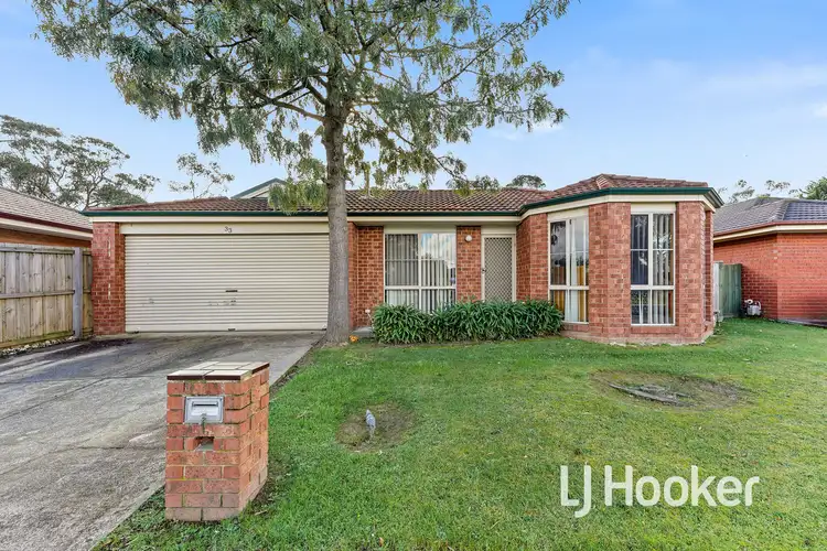 Second view of Homely house listing, 33 Maria Crescent, Pakenham VIC 3810