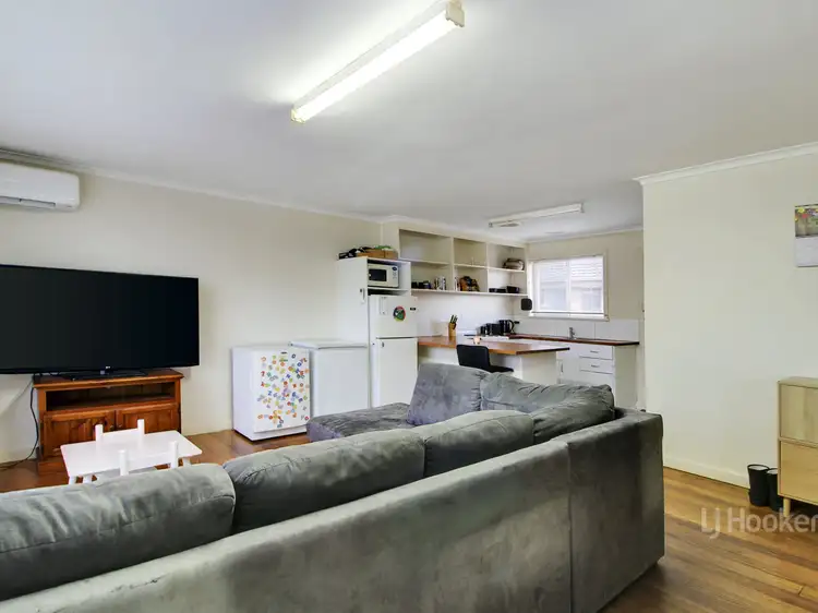 Fourth view of Homely unit listing, Unit 4/99 Day Street, Bairnsdale VIC 3875