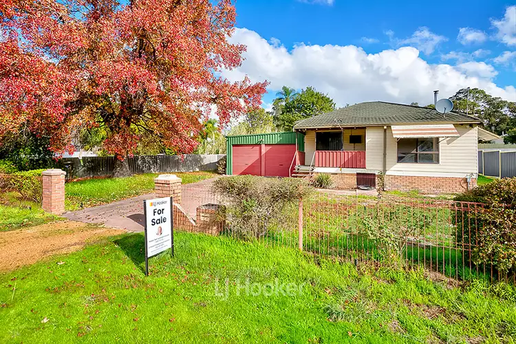 17 Irwin Street, Collie WA 6225
