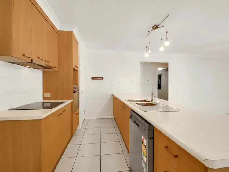 Sixth view of Homely house listing, 1 Cloncurry Court, Tannum Sands QLD 4680