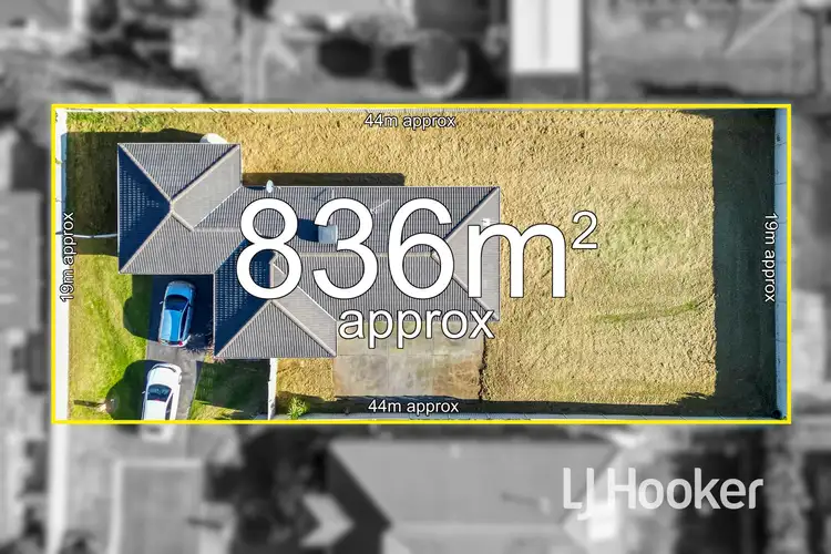 14 Wonboyn Close, Pakenham VIC 3810