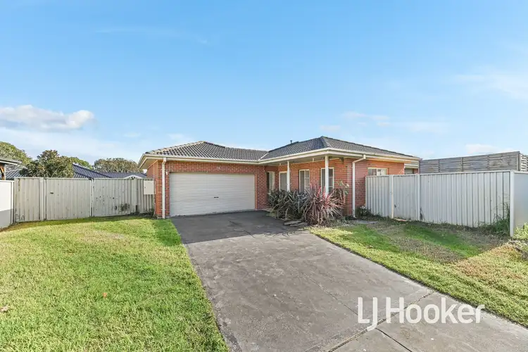 Second view of Homely house listing, 14 Wonboyn Close, Pakenham VIC 3810