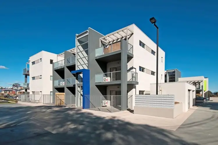 82/75 Elizabeth Jolley Crescent, Franklin ACT 2913
