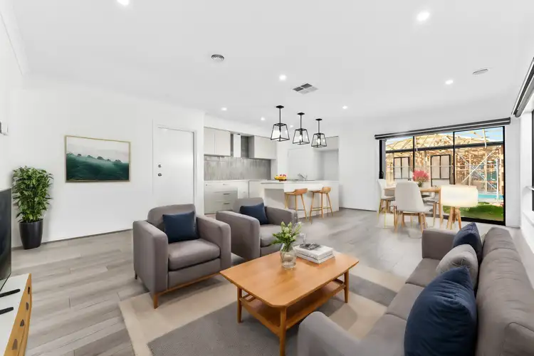 Second view of Homely house listing, 19 Thredbo Crescent, Clyde VIC 3978