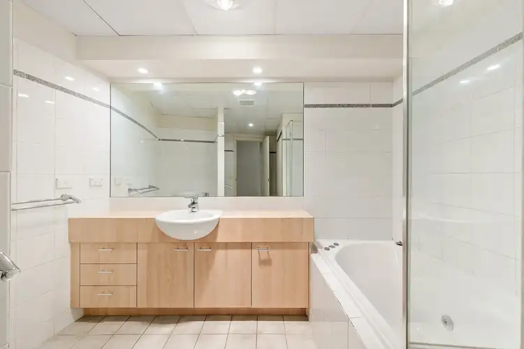 Fifth view of Homely unit listing, 33/17 Eldridge Crescent, Garran ACT 2605