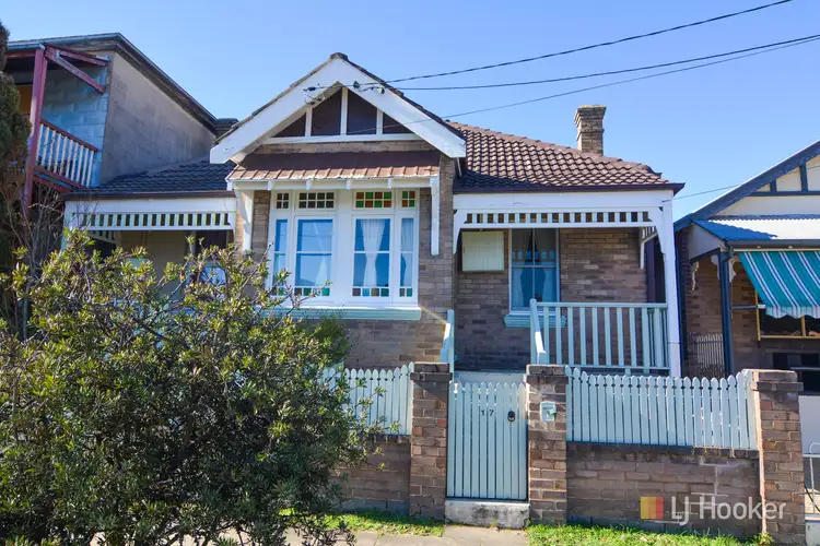 17 Hayley Street, Lithgow NSW 2790