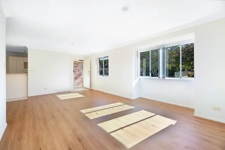 Third view of Homely semi-detached listing, 1/29 Kenny Drive, Labrador QLD 4215
