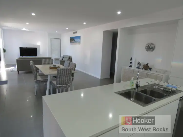 Second view of Homely unit listing, 102/19 Gregory Street, South West Rocks NSW 2431
