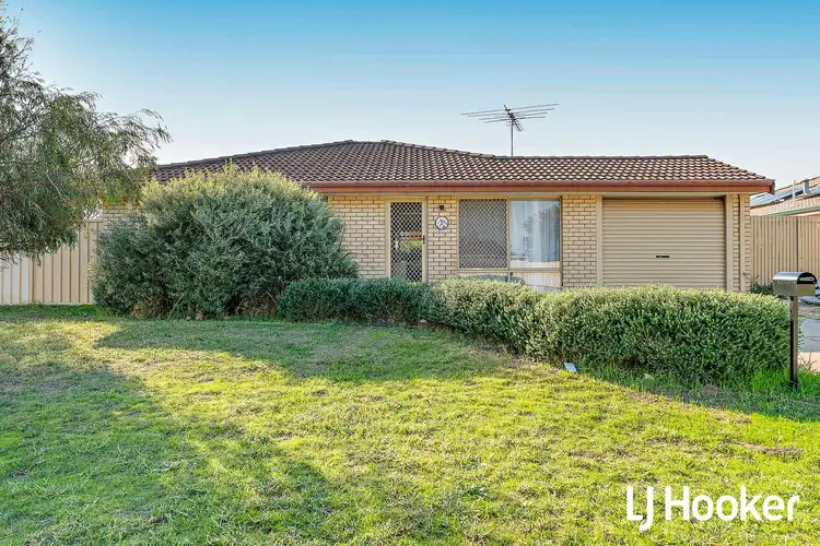 1 Sharpe Close, Waikiki WA 6169
