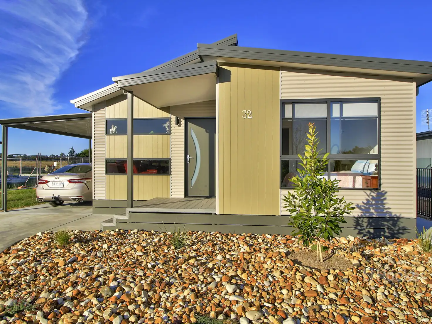 Main view of Homely unit listing, 32 Elm Crescent, Lucknow VIC 3875