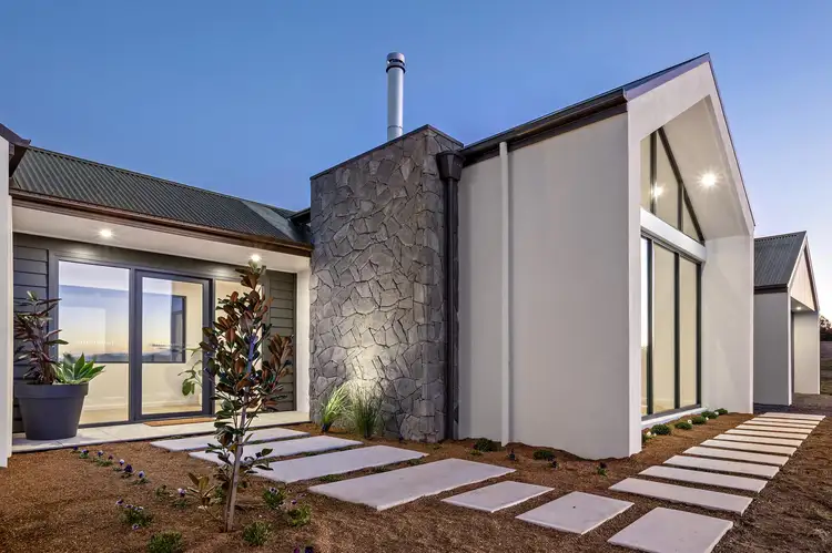 Second view of Homely house listing, 4 Cabernet Way, Murrumbateman NSW 2582