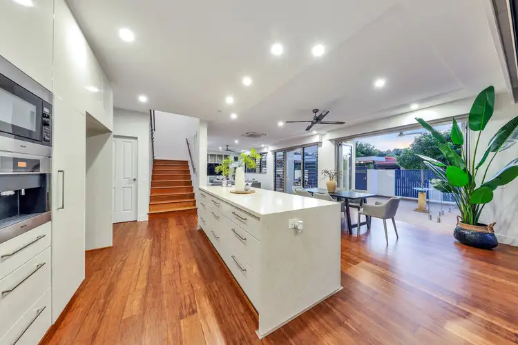 Fifth view of Homely house listing, 4/32 George Crescent, Fannie Bay NT 820