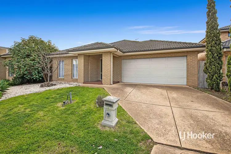 Second view of Homely house listing, 8 Tarcoola Crescent, Sanctuary Lakes VIC 3030