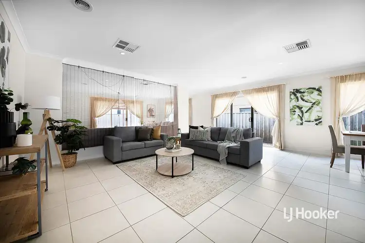 Sixth view of Homely house listing, 8 Tarcoola Crescent, Sanctuary Lakes VIC 3030