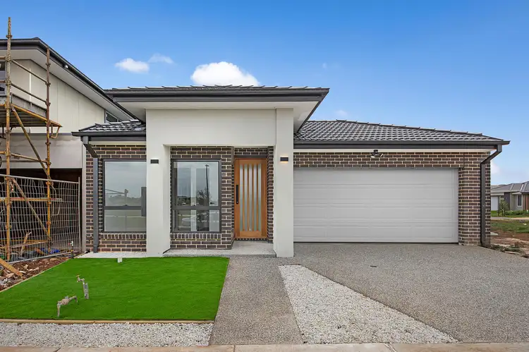 85 Paskas Drive, Fraser Rise VIC 3336