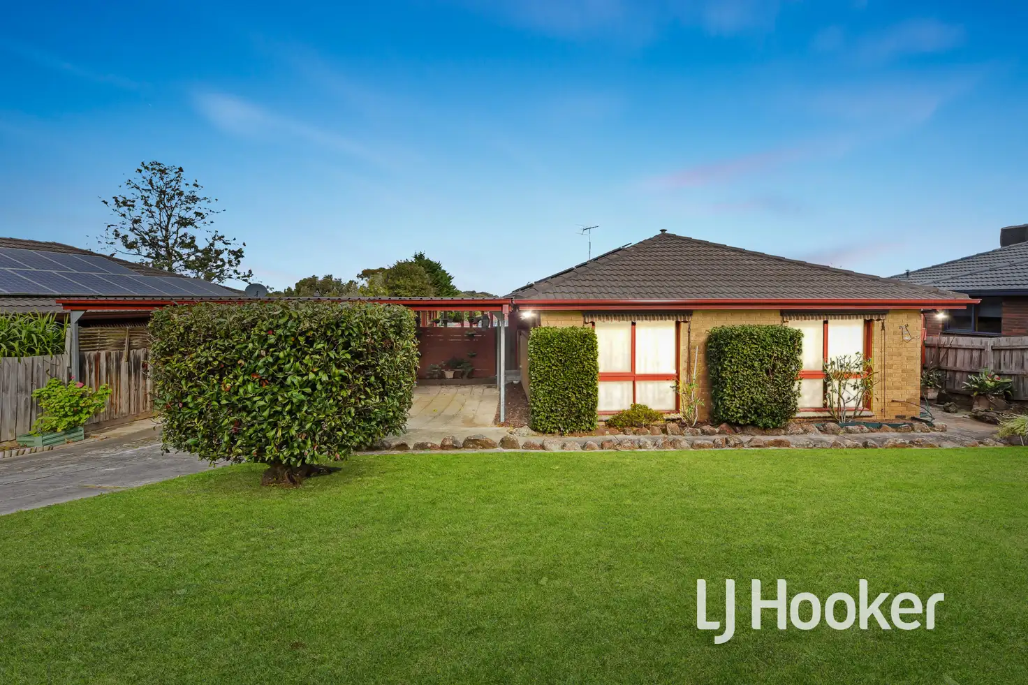 Main view of Homely house listing, 35 Oaktree Drive, Hampton Park VIC 3976