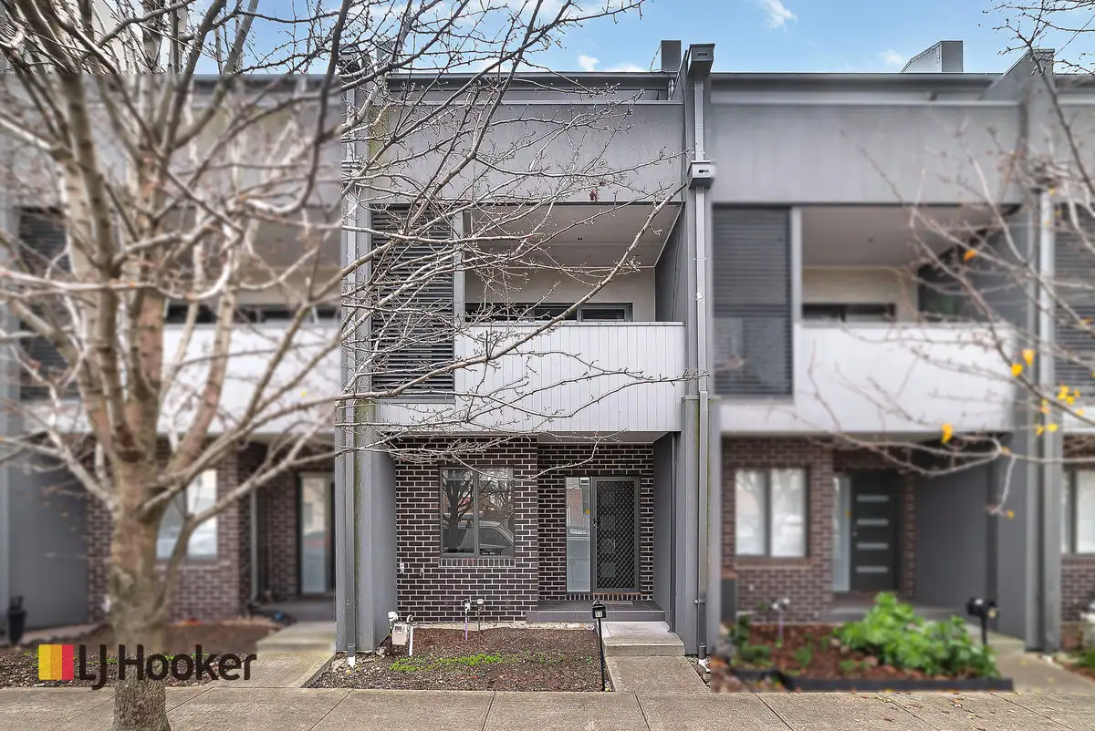 Main view of Homely townhouse listing, 52 Brunswick Crescent, Craigieburn VIC 3064