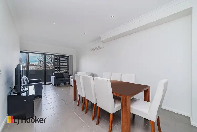 Fourth view of Homely townhouse listing, 52 Brunswick Crescent, Craigieburn VIC 3064