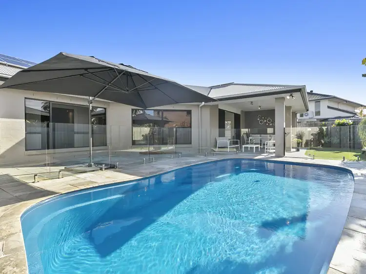 5 Mainbrace Court, Banksia Beach QLD 4507