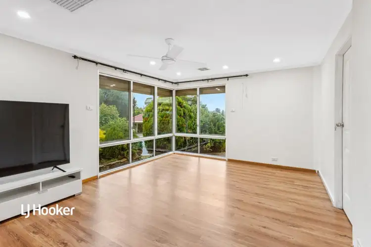 Second view of Homely house listing, 5 Limosa Court, Modbury North SA 5092