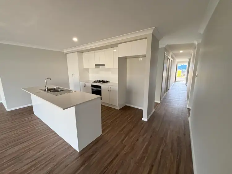 Second view of Homely house listing, 52 Evesham Circuit, North Tamworth NSW 2340