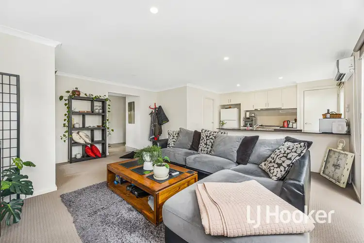 Sixth view of Homely house listing, 8 Nemo Street, Pakenham VIC 3810