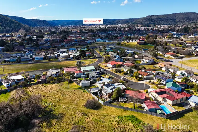 Fourth view of Homely house listing, 8 Buttress Place, Lithgow NSW 2790