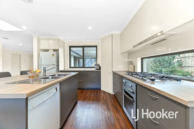 Sixth view of Homely house listing, 14 Van Haaster Grove, Skye VIC 3977