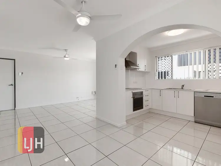 Third view of Homely apartment listing, 4/114 Melton Road, Nundah QLD 4012