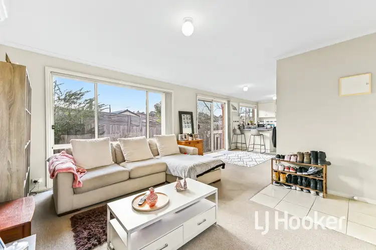 Third view of Homely unit listing, 4/3 Hale Place, Pakenham VIC 3810