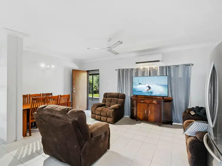 Fourth view of Homely unit listing, 2/33 Petersen Street, Trinity Beach QLD 4879