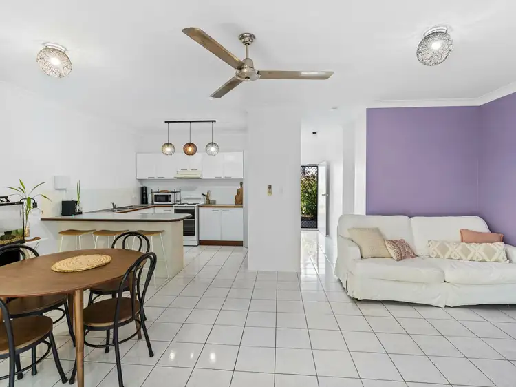 Fifth view of Homely unit listing, 3/30-32 Springfield Crescent, Manoora QLD 4870