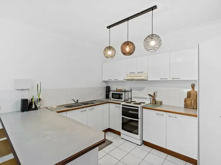 Sixth view of Homely unit listing, 3/30-32 Springfield Crescent, Manoora QLD 4870