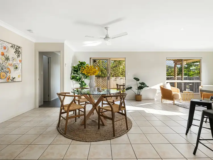 6 Taringa Street, Brinsmead QLD 4870