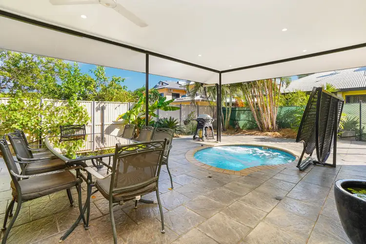 14 Villaflor Crescent, Woolner NT 820