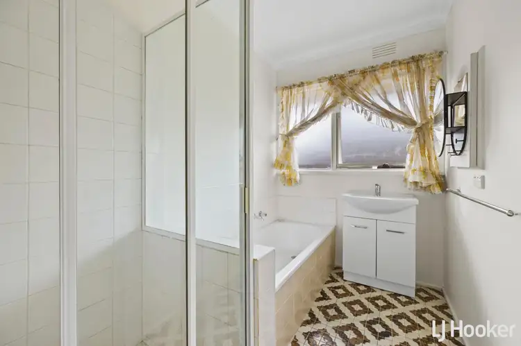 Fifth view of Homely house listing, 16 Vista Drive, Melton VIC 3337