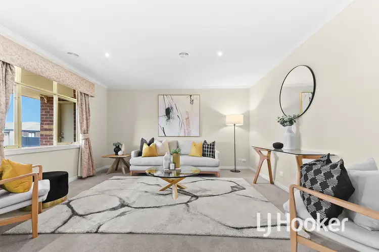 Second view of Homely house listing, 9 Arklow Court, Cranbourne VIC 3977